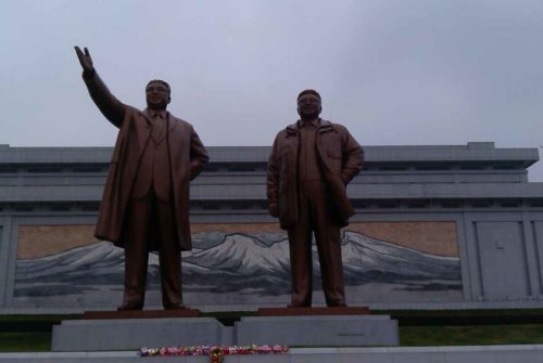 Grau-buntes Pyongyang